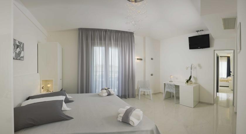 Hotel Nord Est Gabicce Mare Værelse billede
